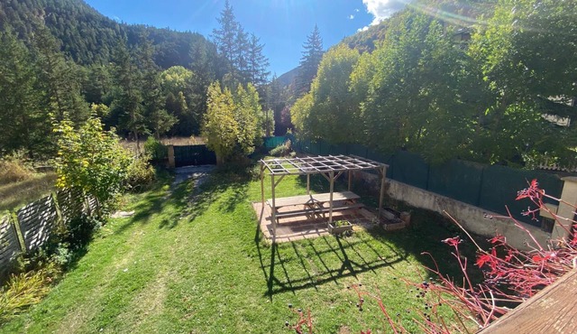 Pretty family home Ubaye Valley 12 pers