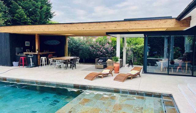 Quiet, charming house 10 minutes from the beach