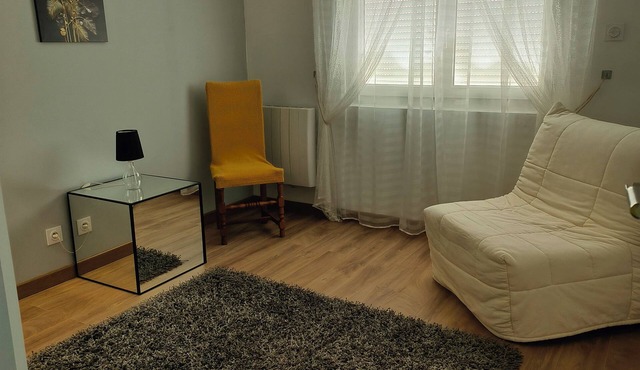 Renovated house near Fontainebleau castle and forest ideal for hiking