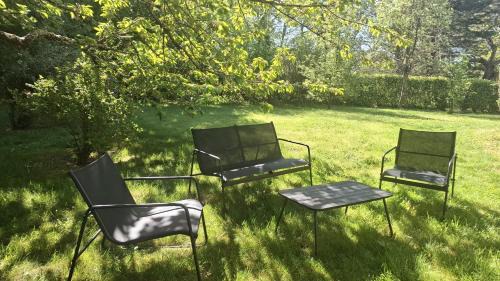 Residence proche plages avec terrasse et jardin
