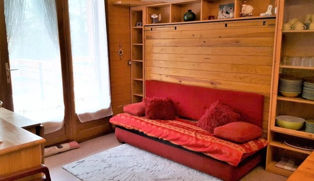 Resort center, Ground floor, terrace, tv, ski locker, 24m², La Joue du Loup