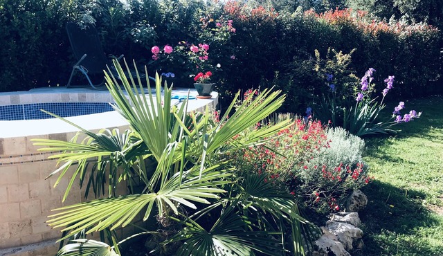 Romantic country house with jacuzzi, 20 minutes from the Verdon!