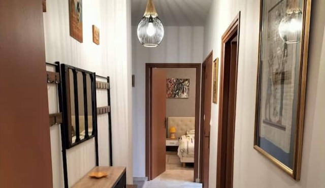 Spacious apartment near train station