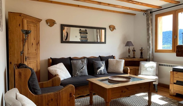 Spacious chalet in Pra Loup, 4 bedrooms, WiFi
