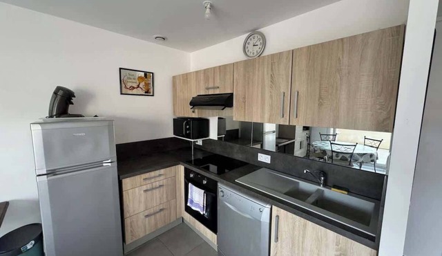 Spacious Duplex with Terrace