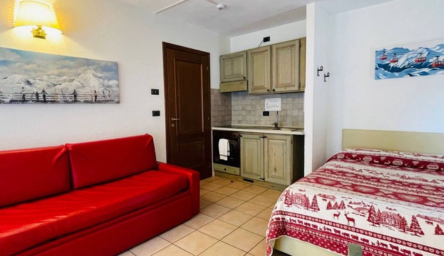 Studio 3-4 p. Bett , Residenz Villa Frejus by Interhome