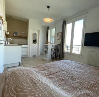 Studio centre ville proche plages et commerces