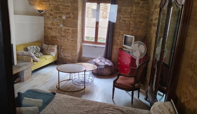 Studio Proche Pont du Gard