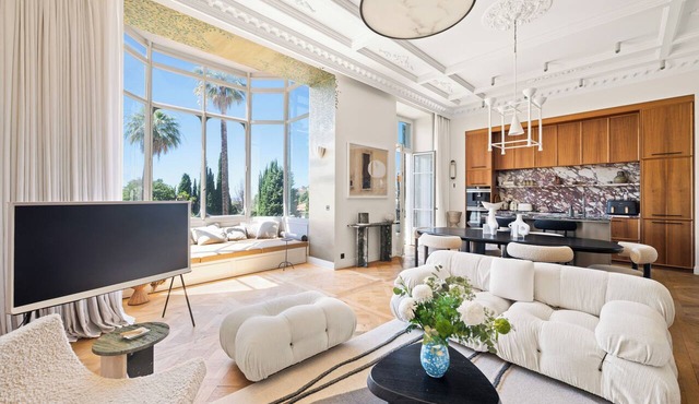 Stunning 3-bedroom apartment with high-end amenities