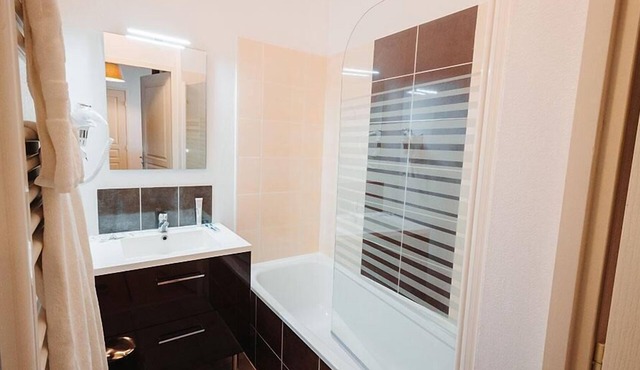Swimming pool, balcony, parking, tv, ski locker, 34m², Ax-Les-Thermes