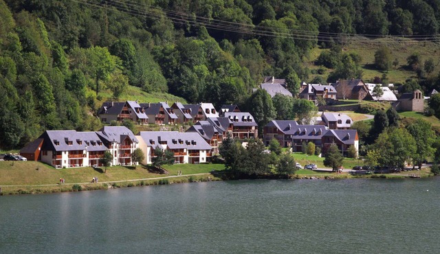T3 duplex en bord de lac et à 10 min des pistes