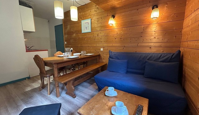 Tipa Lodge Apartment: Mountain View, Pool, Spa & Parking