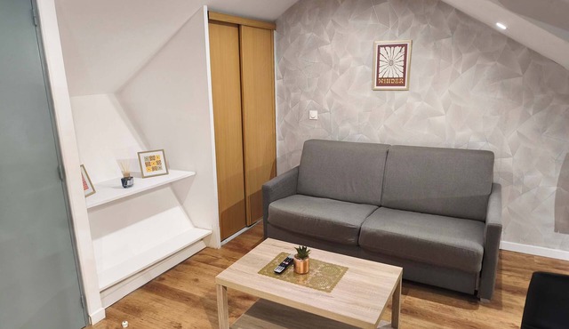 Top-Floor Studio for 2 · Free Private Parking