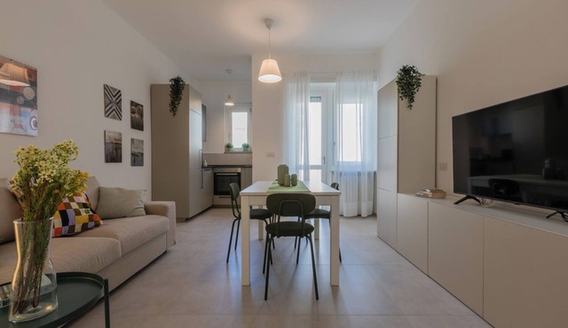 Tripoli White Home by Wonderful Italy
