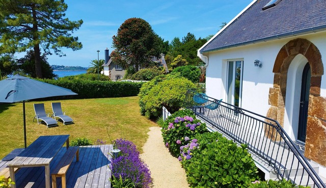 Ty Gwenn - House sea view 3 bedrooms 🔑 800m port/beaches Pink Granite Coast