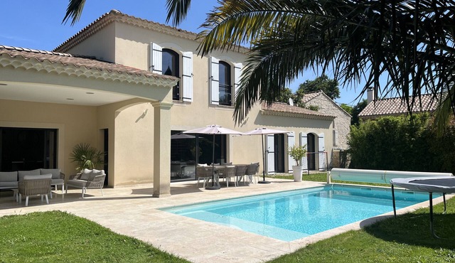 Villa Alambic - In the towncenter!