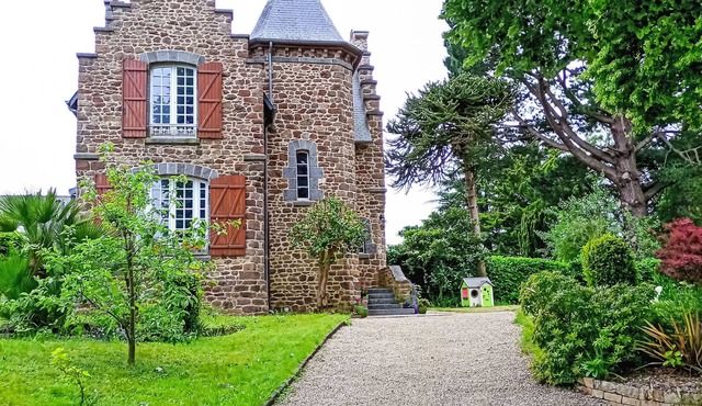 Villa La Côte du Chat -Familienhaus Bretagne by Interhome