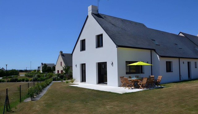 Villa Pradel – Holiday Home Guérande La Baule, 4 Bedrooms, 7 Guests