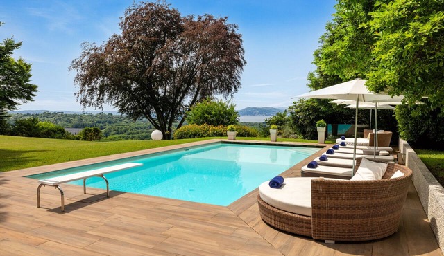 Villa Serenity - Six Bedroom Villa, Sleeps 12