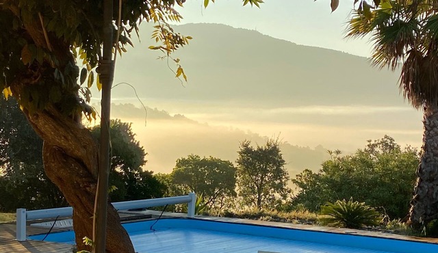 Villa with swimming pool, exceptional view, Gulf of Saint-Tropez
