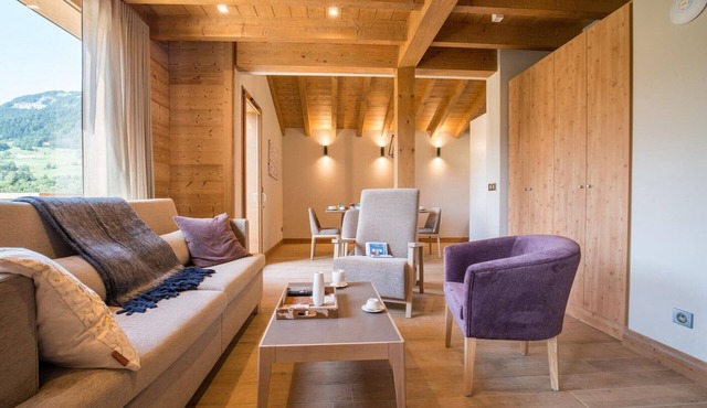 Wood & Stone Alpine Luxury