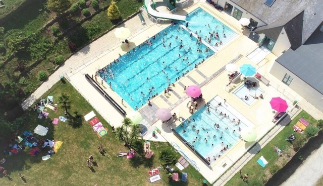 ZEcamping 3 étoiles piscine chauffée animations locatif TV 22m2 2 pers