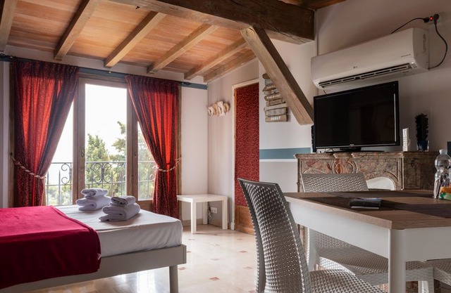 Villa Azur Cap Dail Studio apartment n1 for 3 people