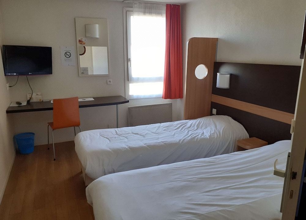 Photo of Bedroom in La Chapelle-Saint-Luc