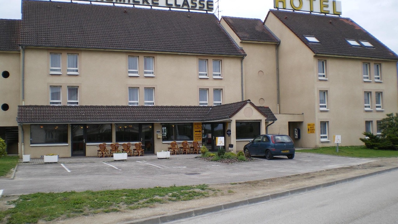 Photo of Buildings in La Chapelle-Saint-Luc