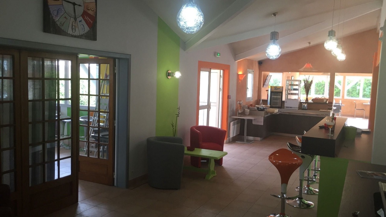 Photo of Livingroom in La Chapelle-Saint-Luc