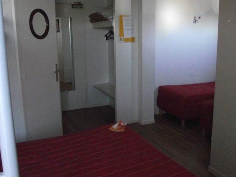 Photo of Bedroom in La Chapelle-Saint-Luc