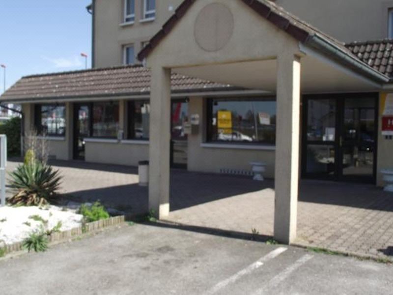 Photo of Buildings in La Chapelle-Saint-Luc