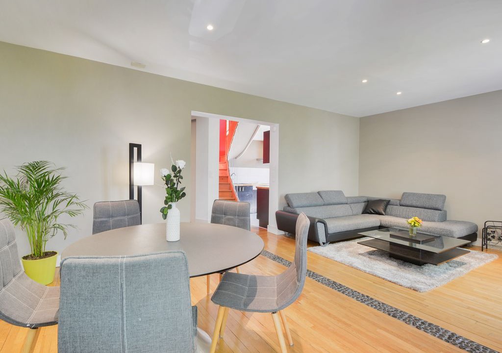 Photo of Livingroom in Quartier Beauregard-Boufflers-Buthegnemont-Boudonville