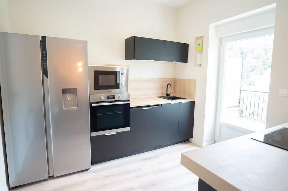 Photo of Kitchen in Quartier Beauregard-Boufflers-Buthegnemont-Boudonville