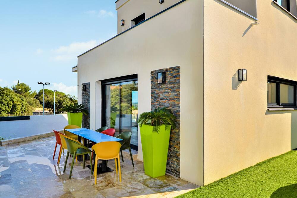 Photo of Patio Balcony in Bezouce