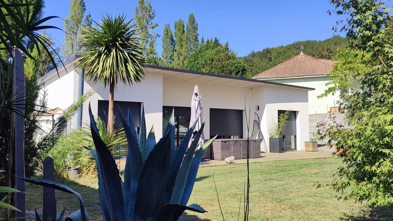 Photo of Outdoor in Semeac