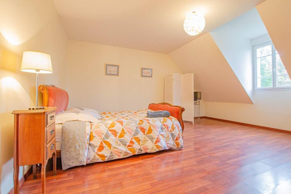 Photo of Bedroom in Trancault
