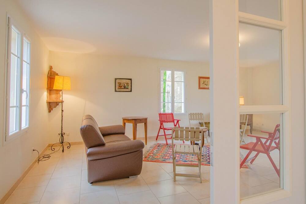 Photo of Livingroom in Trancault