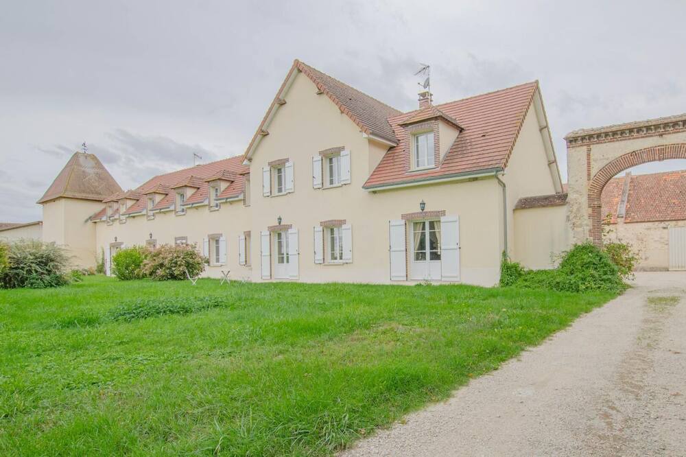 Photo of Outdoor in Trancault
