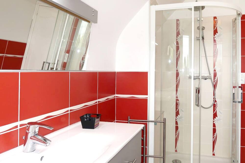 Photo of Bathroom in Pedernec