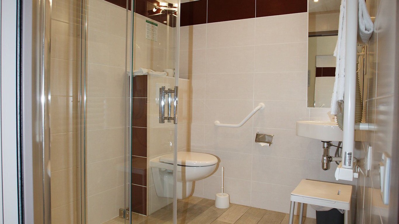 Photo of Bathroom in Lamballe