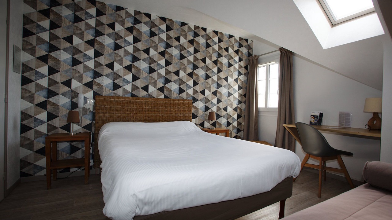 Photo of Bedroom in Lamballe