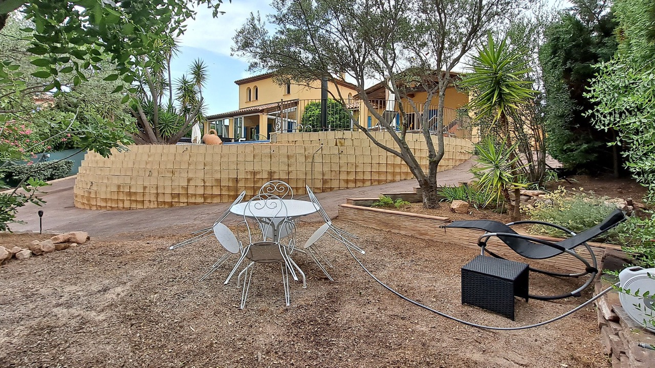 Photo of Outdoor in La Bouverie