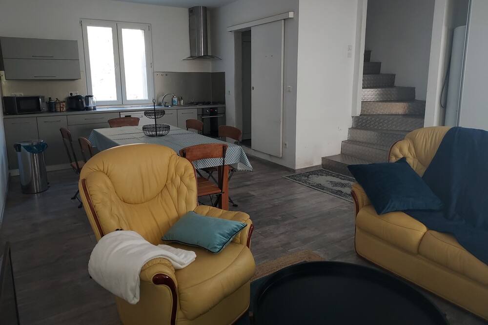 Photo of Bedroom in Ledenon