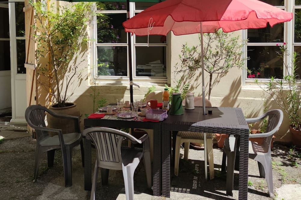 Photo of Patio Balcony in La Croix Rousse