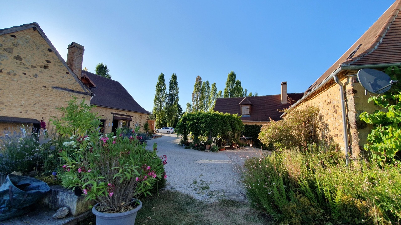 Photo of Outdoor in Rouffignac-Saint-Cernin-de-Reilhac