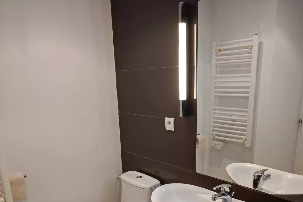 Photo of Bathroom in Jausiers