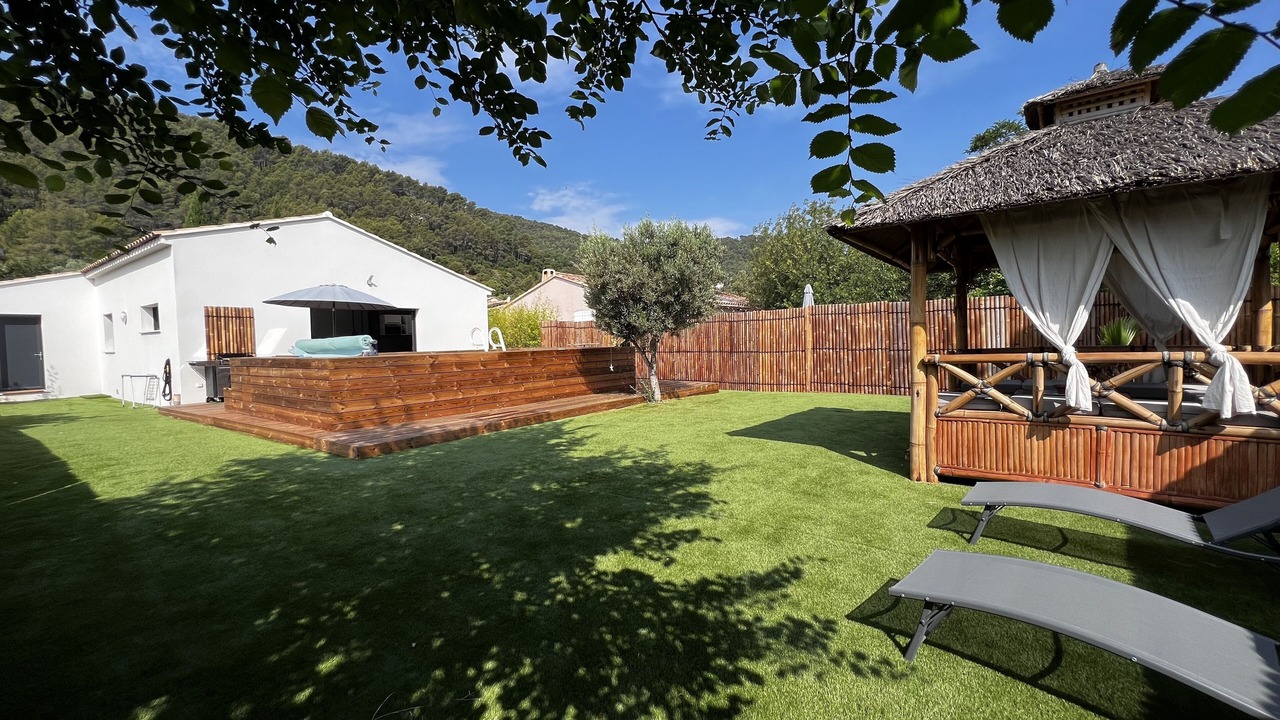 Photo of Outdoor in Sollies Pont