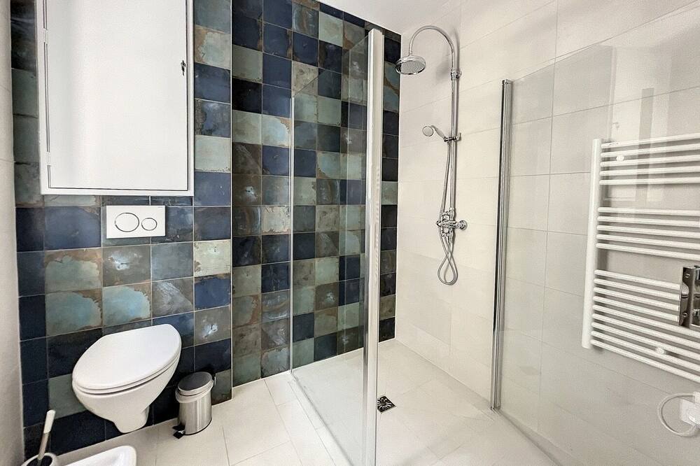 Photo of Bathroom in Sens
