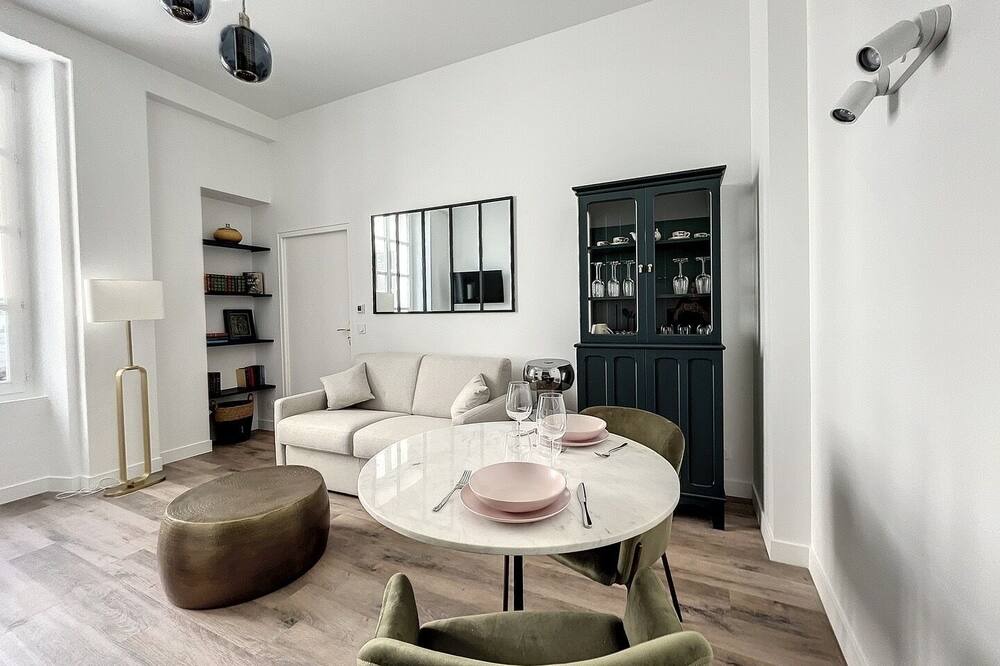 Photo of Livingroom in Sens